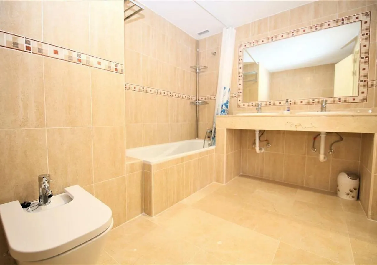 Apartment Amara Estepona 0*,  Spain